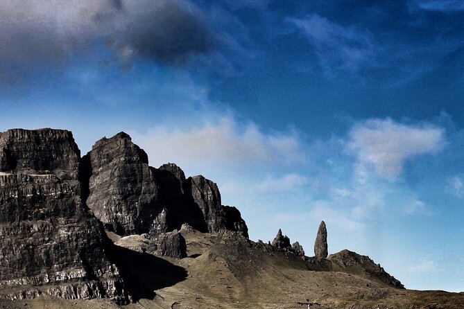 Isle of Skye and Fairy Pools Day Tour leaving from Portree - Portree lunch hour: how to use the 12pm target