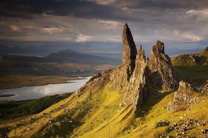 Isle of Skye Full Day Private Tour from Inverness - From Inverness at 8am to Skye, the drive that sets the tone