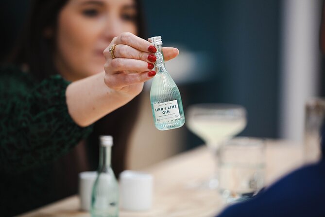 Lind and Lime Gin Distillery Tour and Tasting - Inside the distillery: what you actually learn about London Dry gin
