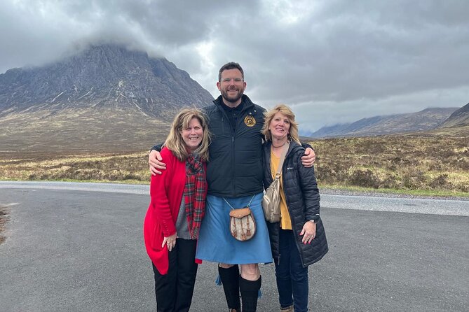 Loch Lomond, Inveraray and Argyll Private Tour from Glasgow - Kilchurn Castle over Loch Awe: a strategic 15th-century site for real photographers