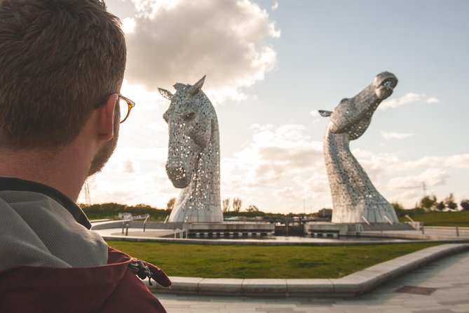 Loch Lomond, Kelpies & Stirling Castle Tour Including Admission - Stop 1: The Kelpies Monument and The Helix, up close at 30 meters
