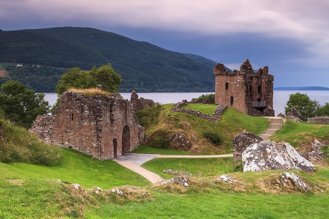 Loch Ness Cruise Including Urquhart Castle and Loch Ness Centre - Urquhart Castle ruins in one hour: priorities that save time