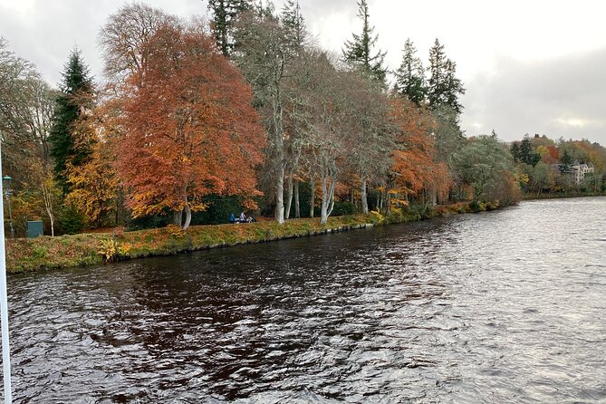 Loch Ness,Culloden Battlefield,Cawdor Castle & Much More From Inverness City - Bonus stops and why your guide matters more than the route