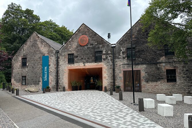Loch Ness Tour: Day Trip to Loch Ness, Outlander Sites and More - Cawdor Castle Gardens and the Family Story Behind the Stone