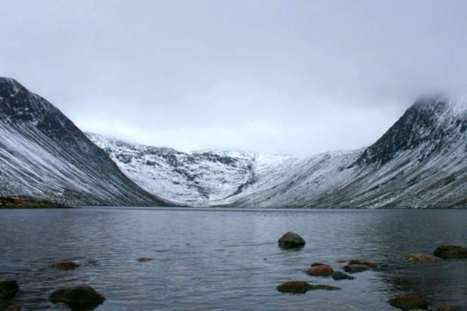 Loch Ness & Urquhart Castle Private Day Tour from Edinburgh - Cairngorms National Park return and Dunkeld Cathedral on the way back