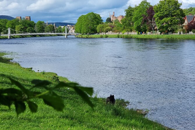 Lochness and Inverness day Tour - Loch Ness “monster hunt” plus cold-water bay time