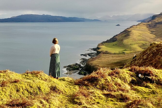 'Luke Skye-Walkers' 1 Day Isle of Skye Adventure + Hike Options - A Short Chocolate Stop at Glenshiel