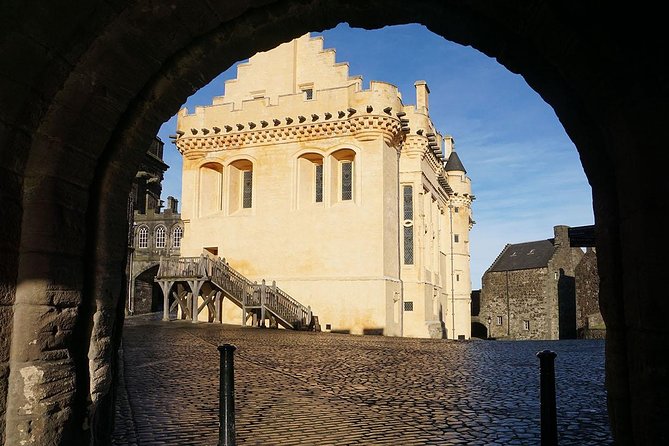 Mary Queen of Scots tours - Private small group Tours Edinburgh - Stop 1, Linlithgow Palace and St Michael’s Parish Church