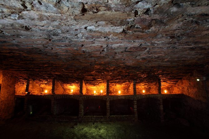 Multi-Sensory Night Walking Tour with Haunted Vaults in Edinburgh - Blair Street cold feet: the shift from street stories to underground vaults