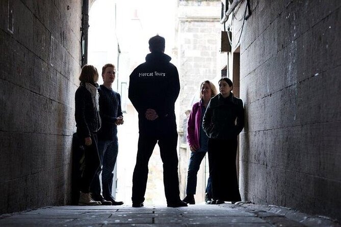 Multi-Sensory Witches Trials & Truth Tour in Edinburgh - Dress for evening weather and cobblestones