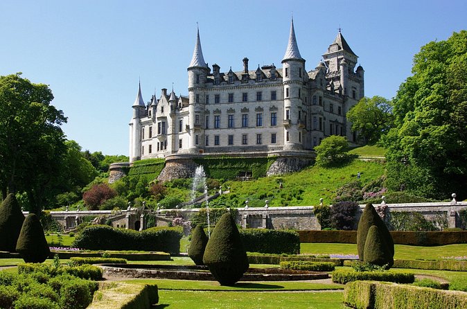 North Day Tour: Dunrobin Castle, Glenmorangie, Dornoch and More - Glenmorangie distillery: free entry, plan for tasting extras