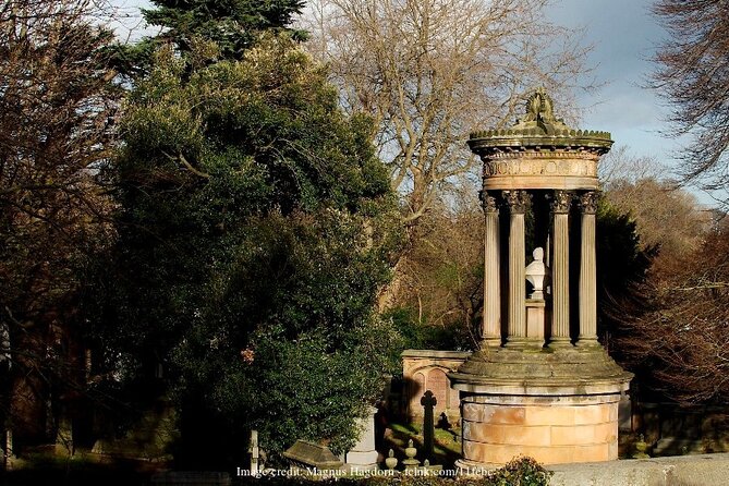 Off The Beaten Path Edinburgh: Dean Village Private Walking Tour - Stop 2: Scottish National Gallery of Modern Art (and That Joan Eardley Display)