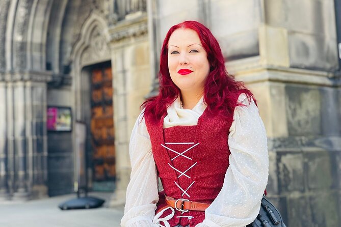 Old Town Walking Tour - Greyfriars kirkyard, covenant legends, and defiance you can picture