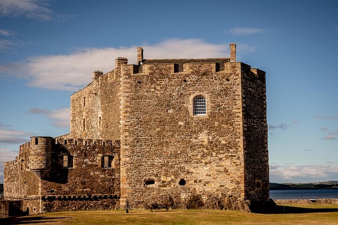 Outlander Adventure Day Tour from Glasgow Including Admissions - 16-Seat Mercedes Comfort, Realistic Time, and Restroom Reality