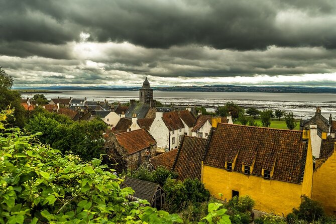 Outlander and Castles Film Locations Day Tour from Edinburgh - Blackness Castle Stop: Fort William in Outlander