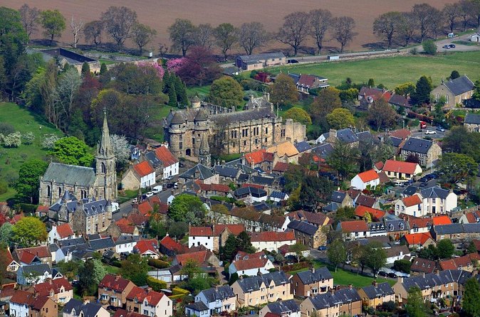 Outlander and Castles Film Locations Day Tour from Edinburgh - Culross (Cranesmuir): Cobblestones, Quiet Streets, Free Entry
