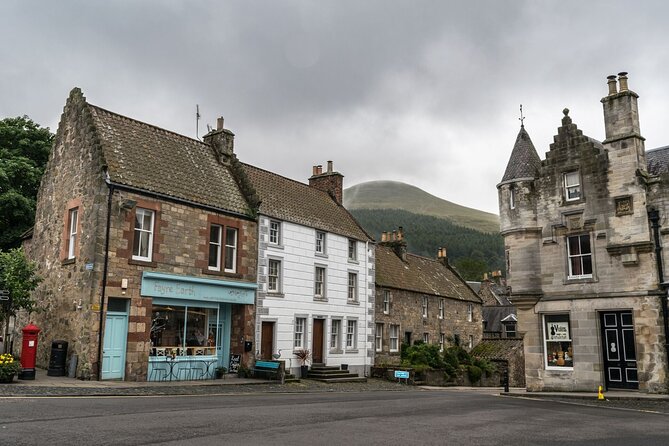 Outlander Filming Locations Day Tour from Edinburgh - Culross (Cranesmuir): where the lunch break turns into a slow, scenic reset