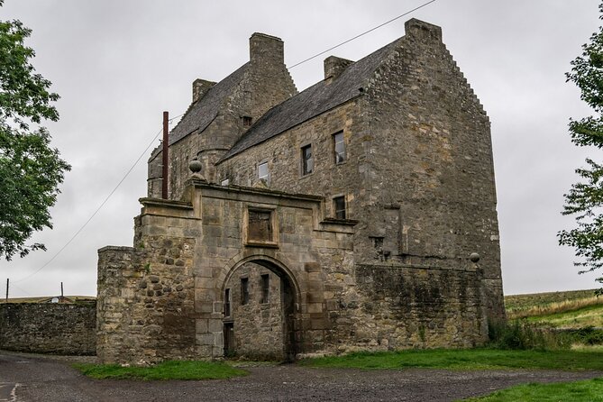 Outlander Filming Locations Day Tour from Edinburgh - Blackness Castle: Fort William, Captain Jack Randall’s setting, and the rain test