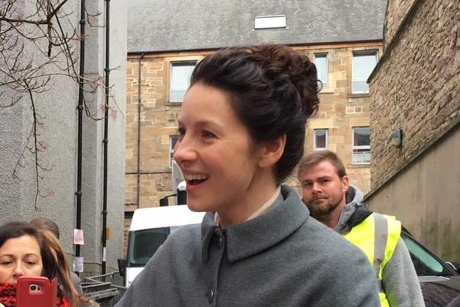 Outlander Walking Tour of Edinburgh's Old Town - John Knox House Museum: reunion street near a real-history anchor