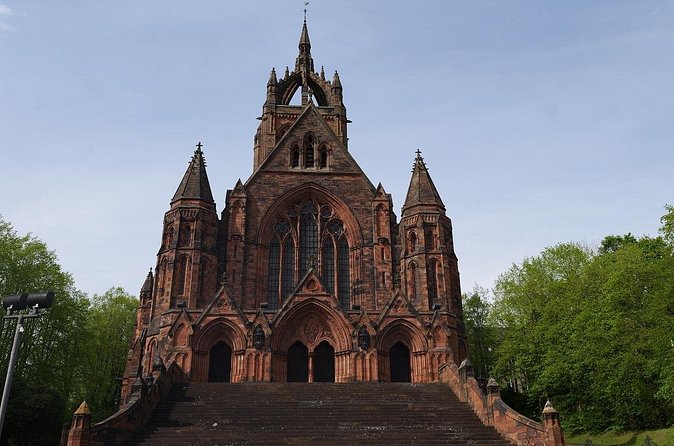 Paisley History Walking Tour with Personal Audio - The Abbey Close area: Victorian civic drama, right by the abbey