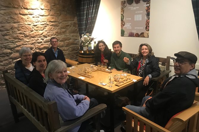 Personalised Whisky Tours - Glenfiddich: a classic opener with lounge options