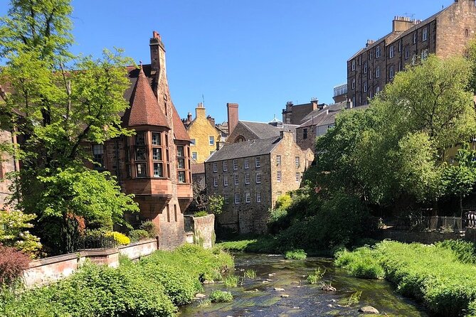 Private 4 Hour Tour of Edinburgh in a Spacious 6-seater Mercedes - Pickup from Old Town and New Town, plus what to do if you are arriving by cruise or airport