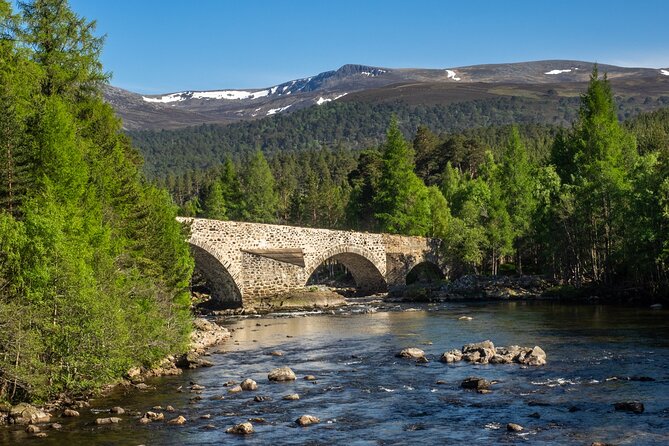 Private Balmoral Walking Tour to Queens Secret Cabin & the Castle - From Aberdeen into Ballochbuie Forest, the route you actually want