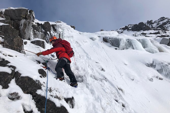 Private Guided Winter Mountaineering Experience in the Cairngorms - Price and logistics: private guiding value in one day