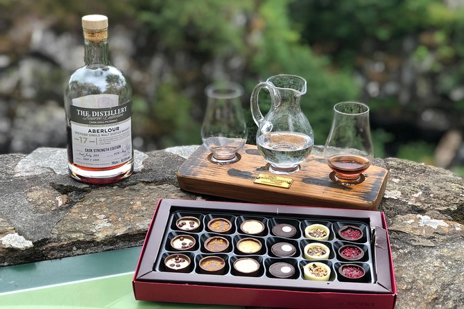 Private Highland Whisky Tour including 10+ Single Malt Tastings - Inverness area views and Struie Hill chocolate pairings