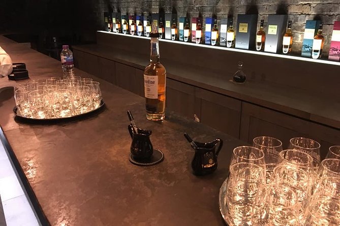 Private Highland Whisky Tour- Three distilleries - From Edinburgh - What the included tastings and tours really mean for value