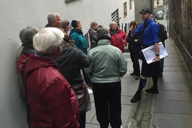 Private Old Edinburgh Tour - Walk in the footsteps of Royals and Rogues! - Stop 1: Greyfriars Kirkyard and the Story of Greyfriars Bobby