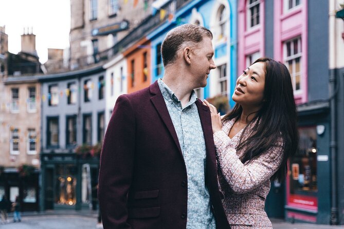 Private Photoshoot in Edinburgh with a Professional Photographer - Private Photos in Edinburgh: Why This Beats Selfies