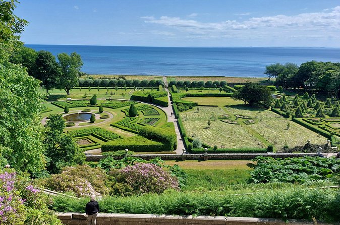Private Tour North Invergordon Port–Dunrobin Castle, Glemorangie - Stop 4: Dornoch Firth and Struie Hill, the free view that does the heavy lifting