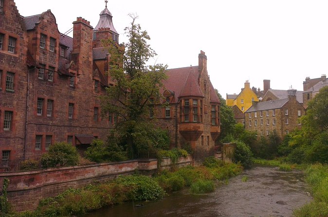 Private Walk: Country in the City - Why the Private Guide Really Matters (Gerry’s kind of smart)