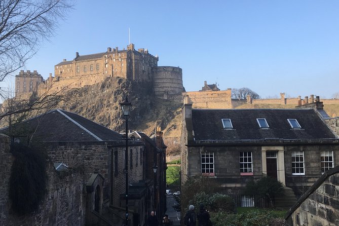 Private Walk: Edinburgh Old Town and New Town - What makes the guide matter, and why Gerry stands out in the day