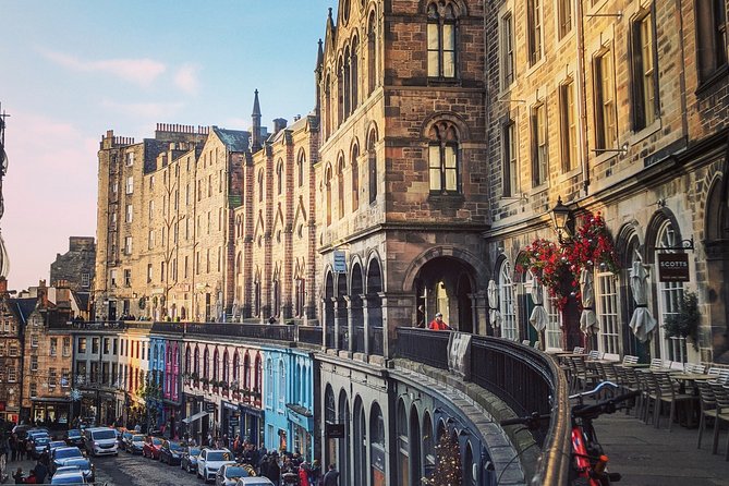 Private Walking Tour: Edinburgh Highlights, including entry to Edinburgh Castle - Walking the Royal Mile again, then cutting into hidden closes