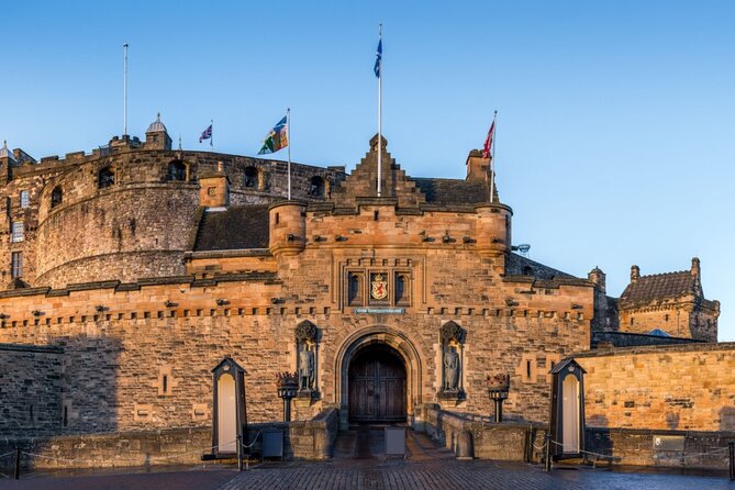 Private Walking Tour of Edinburgh Castle with Skip-the-Line - Price and value: what you’re paying for