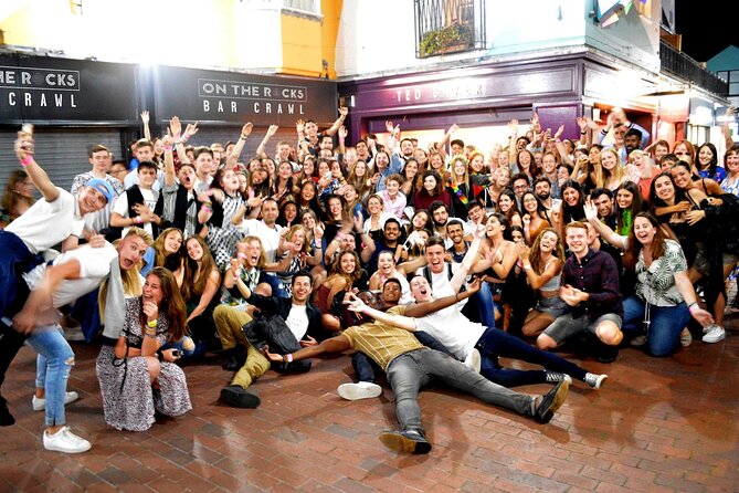 Pub Crawl in Edinburgh - Fast-track fun starts at Pilgrim Bar (7:30 pm)