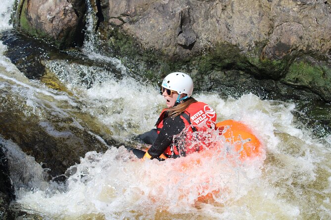 RIVER TUBING on the River Tummel | Pitlochry, Scotland - Safety and Control: How the Team Keeps Tubing Fun