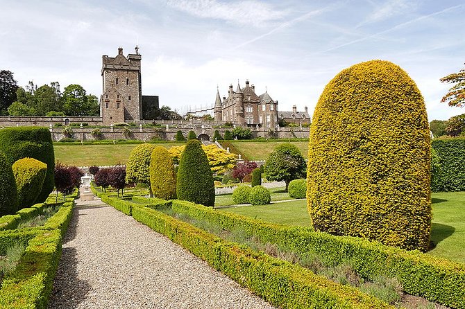 Scottish castles tour - private four castles tour from Edinburgh - Drummond Gardens And Castle: Outlander Scenery Without The Long Road