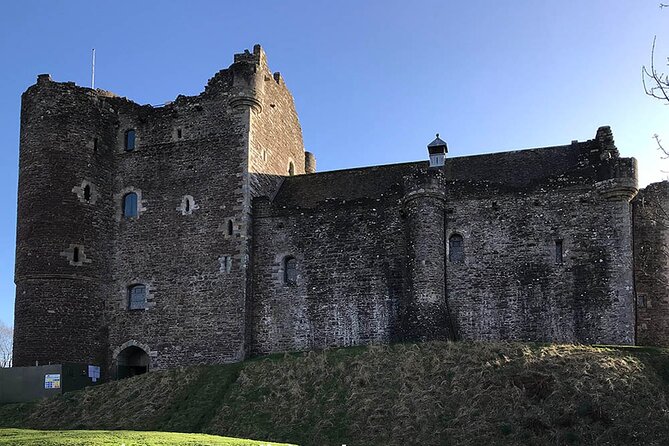 Scottish castles tour - private four castles tour from Edinburgh - Blackness Castle: Fast Views, Big Screen Cred