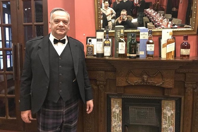 Scottish Castles & Whisky Tour - Enter Stirling Castle and connect the dots to Scotland’s turning points