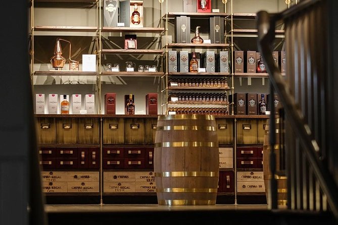 Speyside Whisky Trail Day Tour from Aberdeen Including Admissions - Guides and the human touch: why the story matters