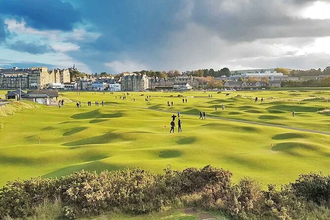 St. Andrews & The Old Course Private Day Tour from Edinburgh - Optional Old Course guided walk on 1st, 17th, and 18th holes