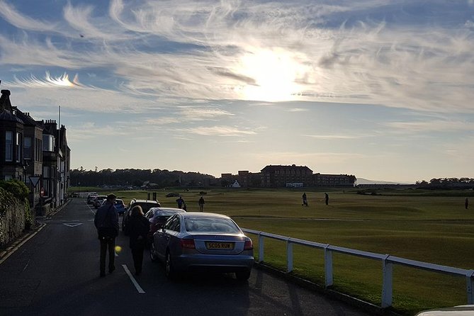 St Andrews Tours: Town, Golf and Old Course History - Pace, language, and the kind of walking you’re signing up for