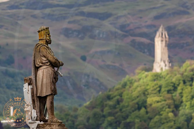 Stirling Castle and Loch Lomond Full-Day Private Tour in a Premium Minivan - Leaving Edinburgh Comfortably in a Premium Minivan