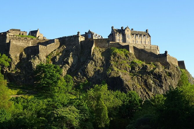 Stirling Castle, Kelpies, Falkirk Wheel, Cows Half Day Tour - Falkirk Wheel: rotating engineering, minus the boat ride