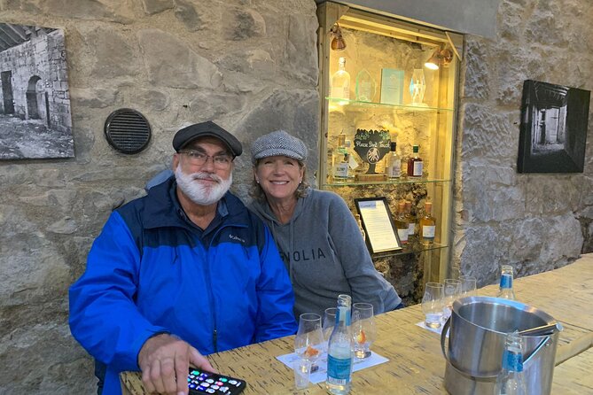 Stirling Wee Walk and A Gin - How the Guide Turns Landmarks Into a Story
