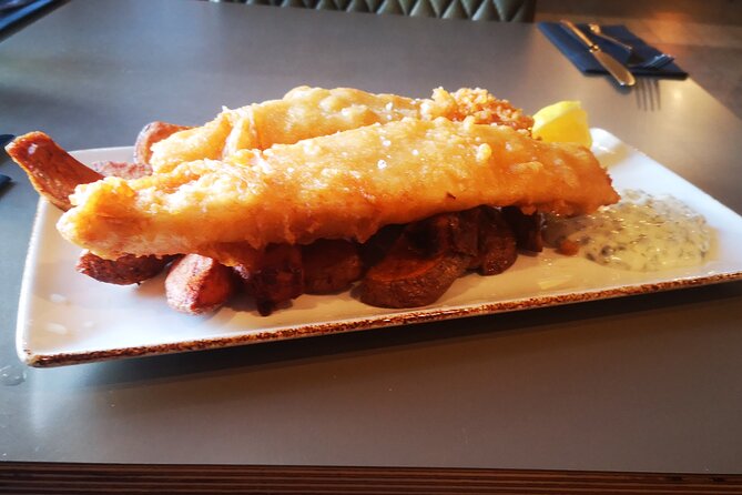 Tasty and Indulgent Food and Drink Tour in Edinburgh - A 12:00 pm Edinburgh food walk that focuses on real tasting