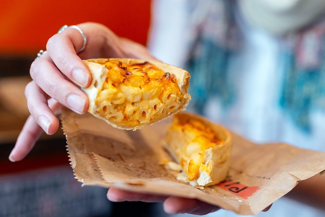 The 10 Tastings of Edinburgh With Locals: Private Food Tour - Entering Edinburgh by the Royal Mile, with a guide who actually guides